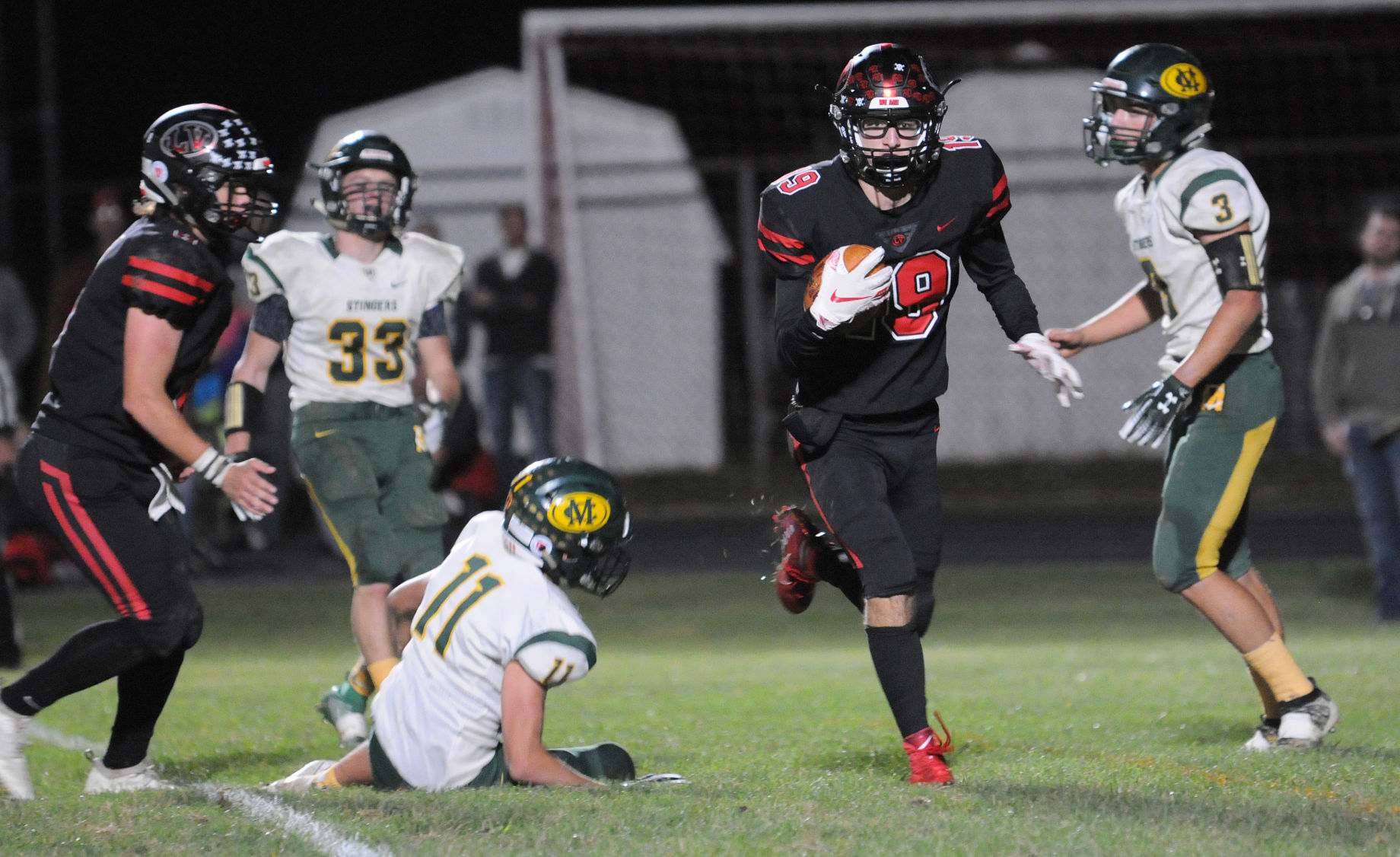 Gazette Photo Gallery: Rams juggernaut rumbles over Stingers